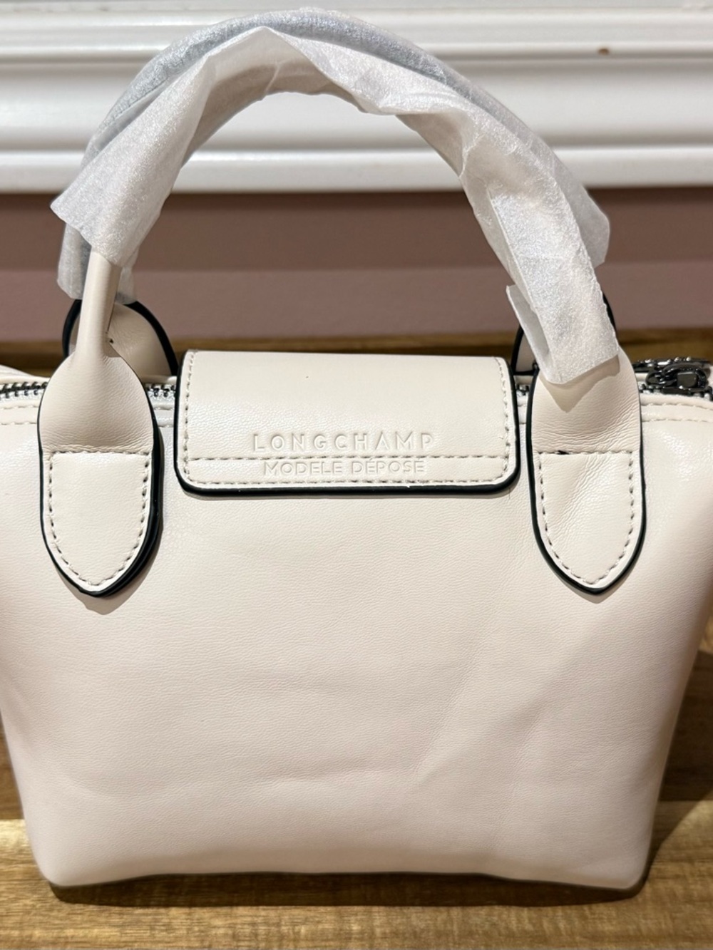 Longchamp XS Le Pliage Cuir (Leather) Top Handle Bag *Replica* - Off White/Cream - Picture 6 of 10